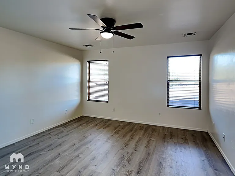 783 W Flaming Arrow Dr — Photo 11