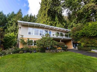 3063 Royal Ave, North Vancouver, BC V7K 1Y6