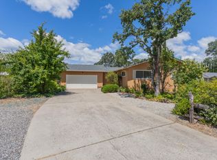 1780 Ridge Dr, Redding, CA 96001