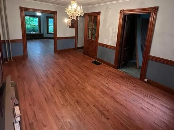 183 Rose Hill Rd #1, Portland, CT 06480