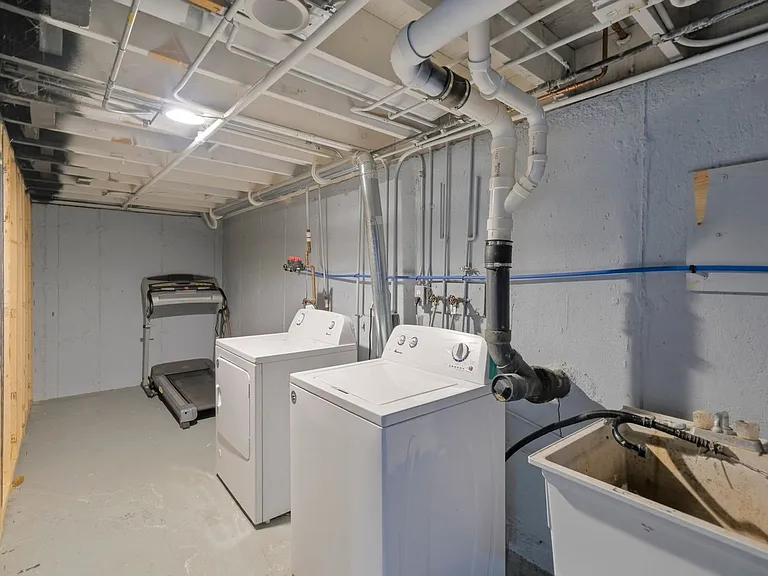 3561 Sunrise Dr — Photo 21