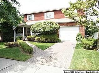 111 Norwalk Ave, Staten Island, NY 10314