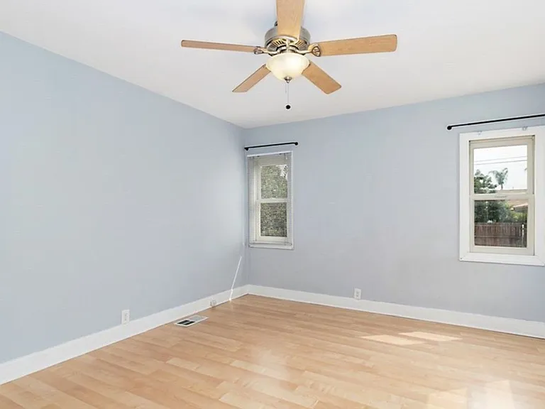 2032 Blenheim St — Photo 13