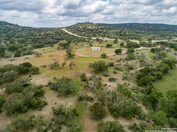275 Hasenwinkel Rd Lot 1, Comfort, TX 78013