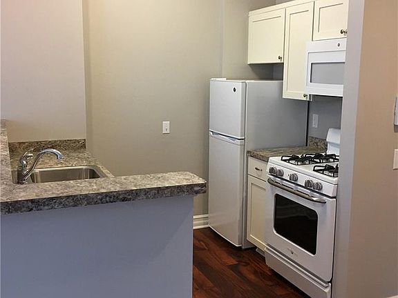 5th image of 481 Franklin St APT 7