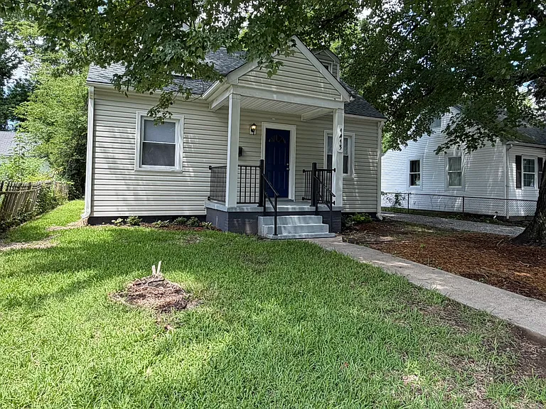 1413 Overlook St — Photo 1