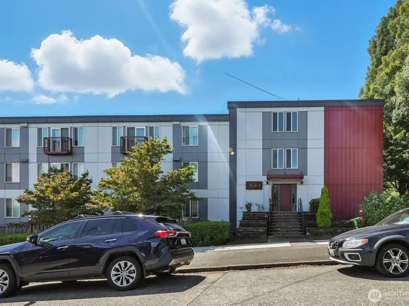 3661 Phinney Avenue N #101, Seattle, WA 98103