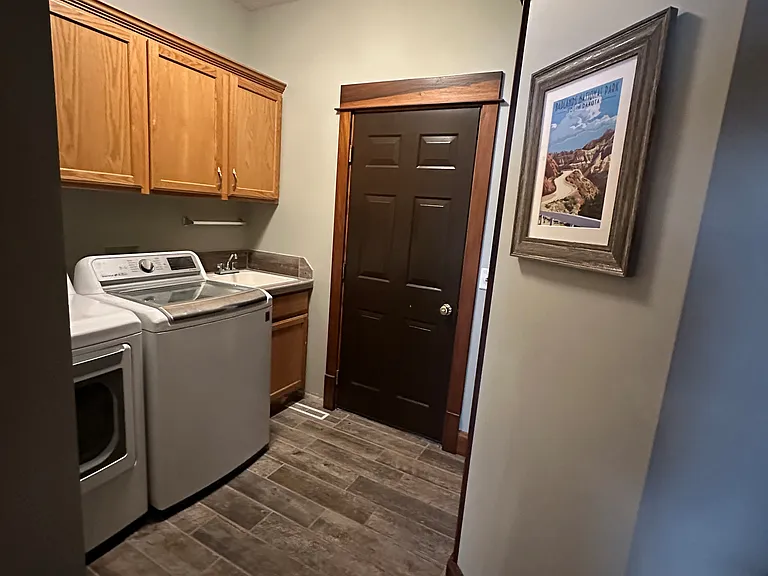 1128 Creekside Cir — Photo 19
