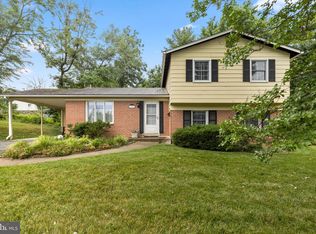 9706 Laconia Dr, Hyattsville, MD 20783