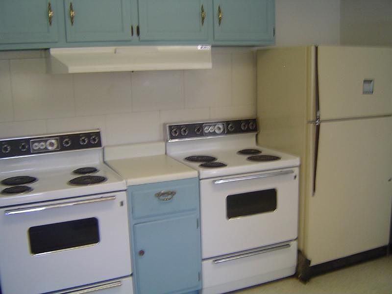 2nd image of 580 Home Ave