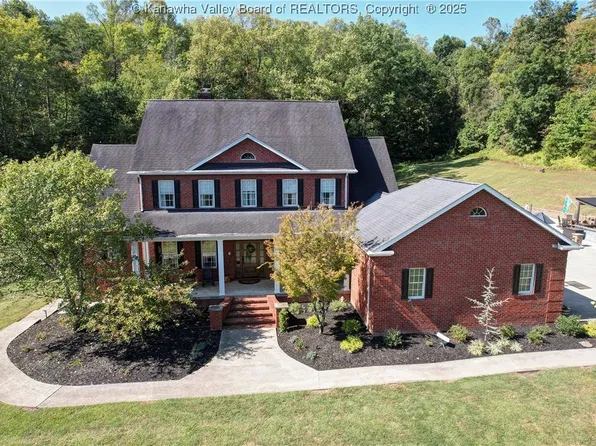 2687 Blue Lick Rd, Winfield, WV 25213