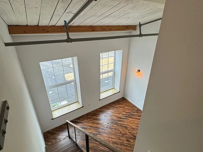 Kent Mills — Photo 38