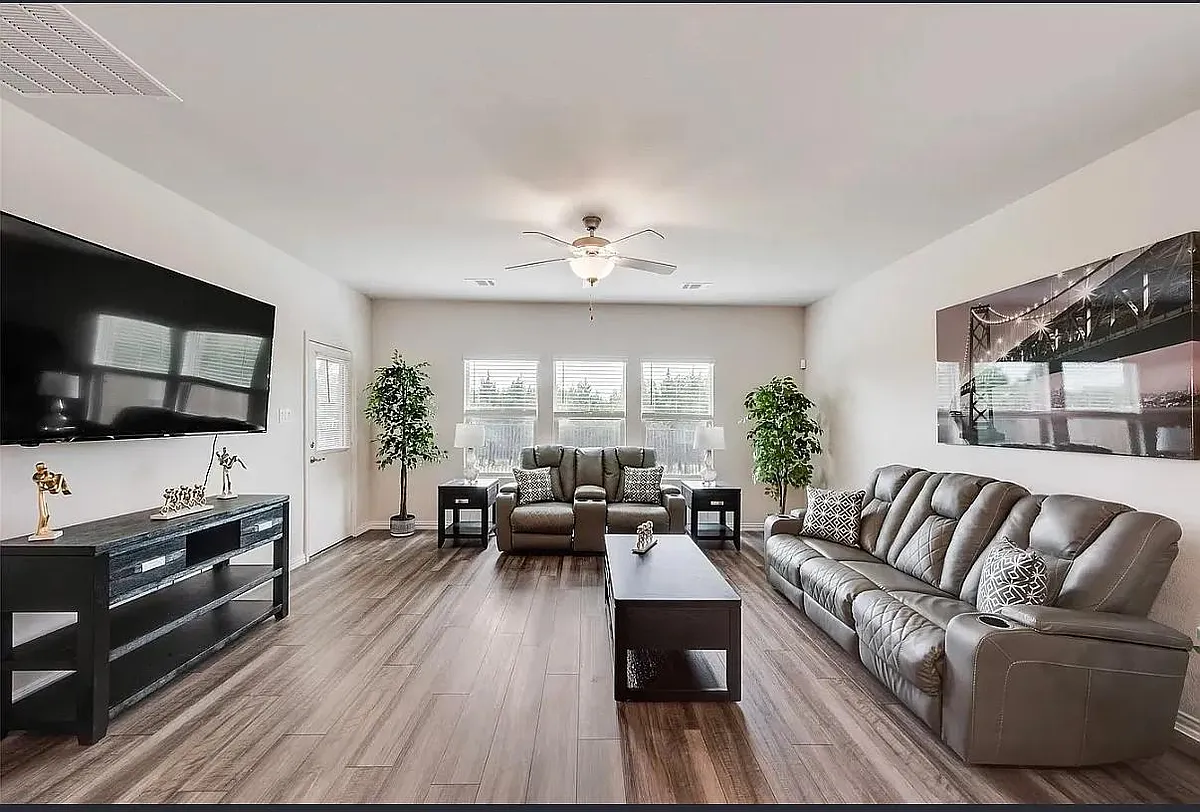 Property Photo - 1339 Great Sand Dune St