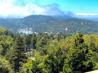 850 Chillon Dr, Crestline, CA 92325