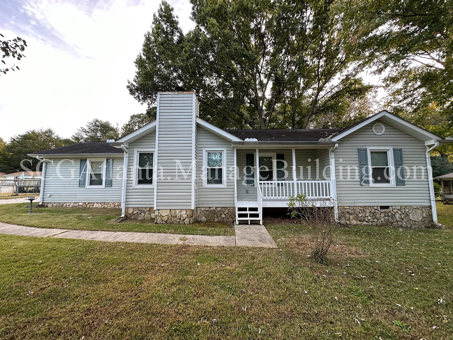 335 Edna Dr photo 1