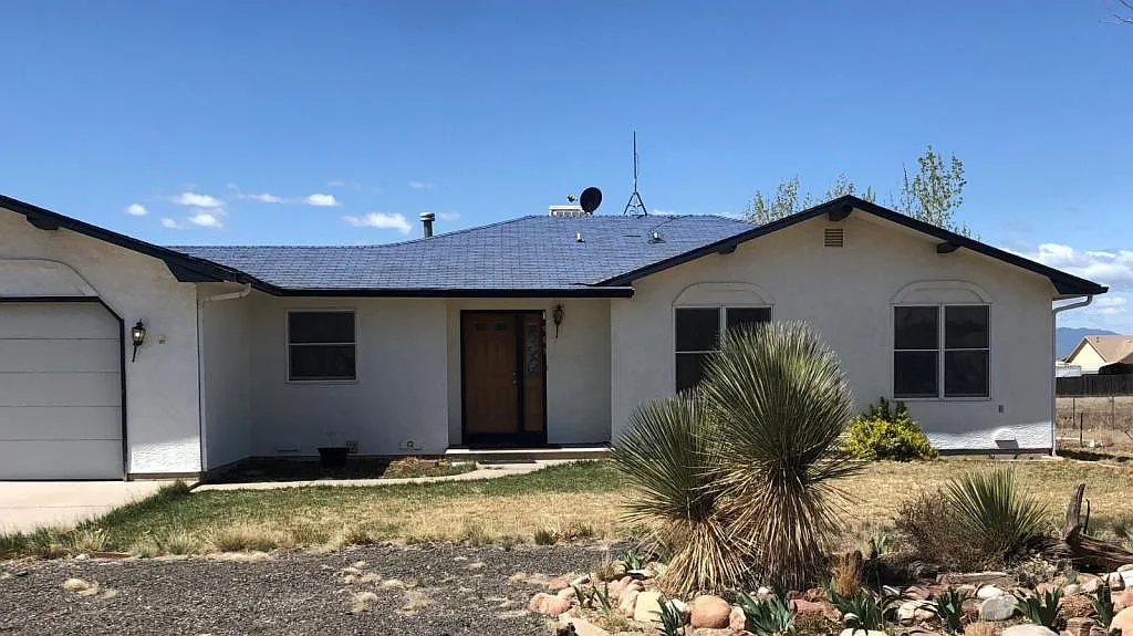 985 S. Monterosa Dr. — Photo 1