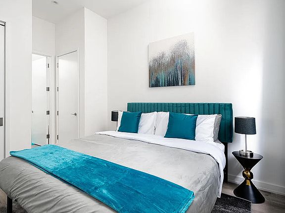 5th image of 395 Broadway APT 8