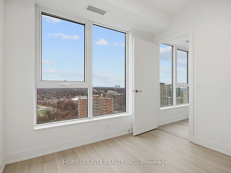 60 Central Park Dr #2104 — Photo 22