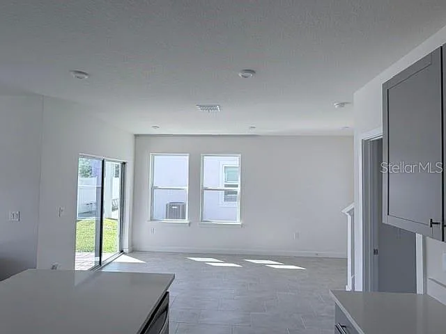 6446 Horseshoe Lane Way — Photo 7