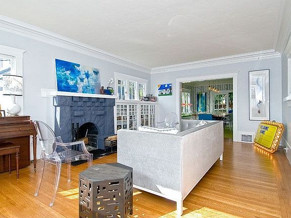 Light-filled Living Room