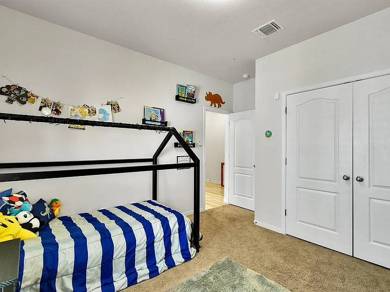 632 Friars Tuck Dr — Photo 20