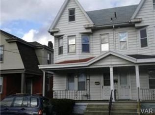 1041 W Lincoln St, Easton, PA 18042