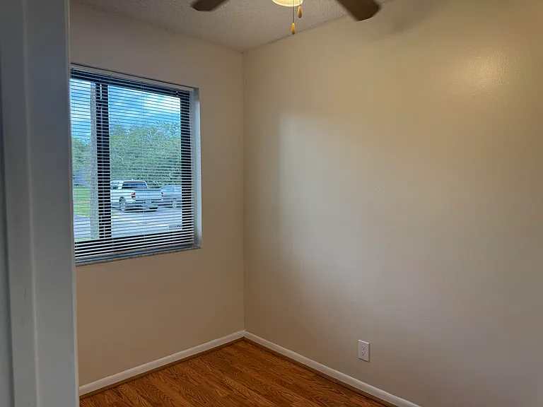 3710 N Pine Island Rd #122 — Photo 32