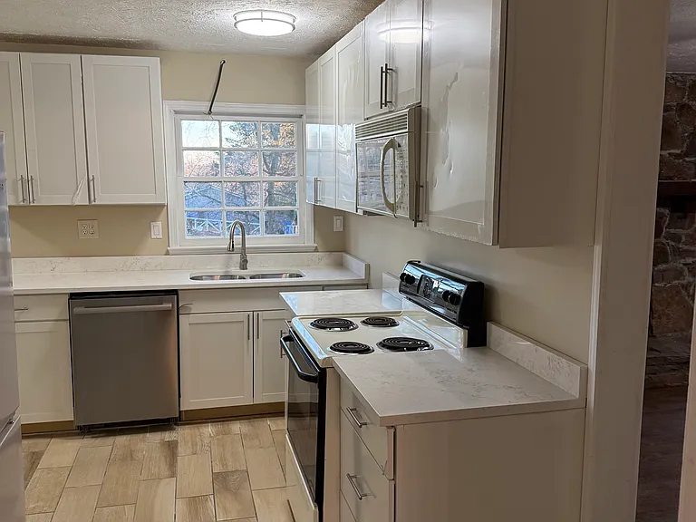 4624 Burns Rd — Photo 13