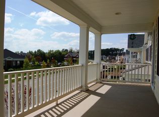 25229 Riding Center Dr, Chantilly, VA 20152