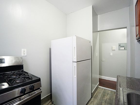 4th image of 235 W 146th St APT 11A