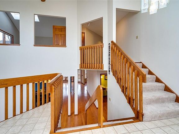 4th image of 8281 Rhine Way