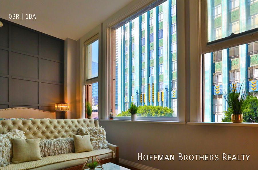 1st image of 907 S Broadway #308