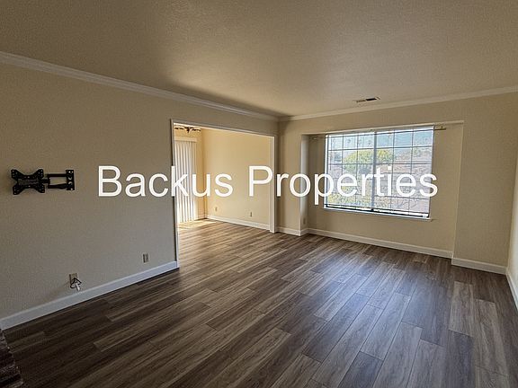 3rd image of 1054 Padre Dr Unit 4