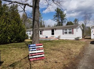 20 Levesque Ln, Leeds, ME 04263