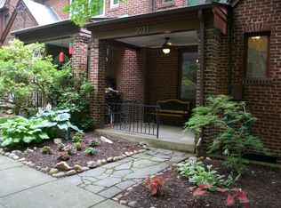 2033 Huidekoper Pl NW, Washington, DC 20007