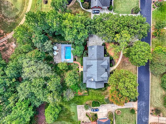 5th image of 117 Tupelo Dr