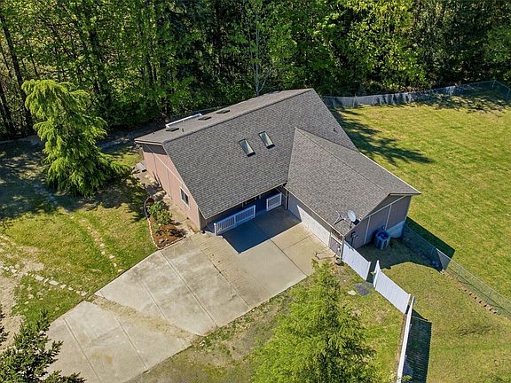 4th image of 15445 Levin Road NW