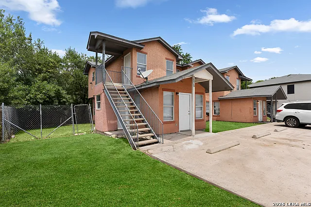 7575 Windsor Oaks — Photo 11