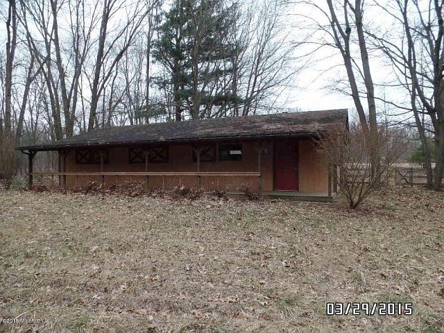 2nd image of 21666 Pine Lake Rd
