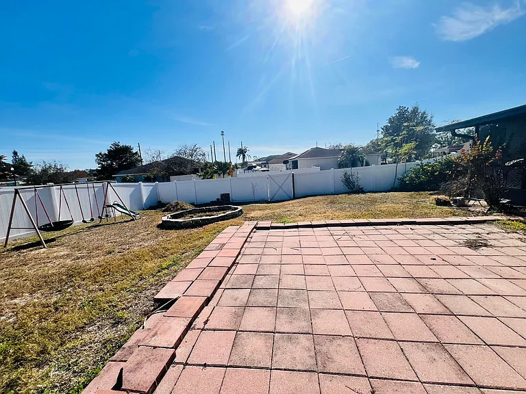 204 Loma Del Sol Dr — Photo 19