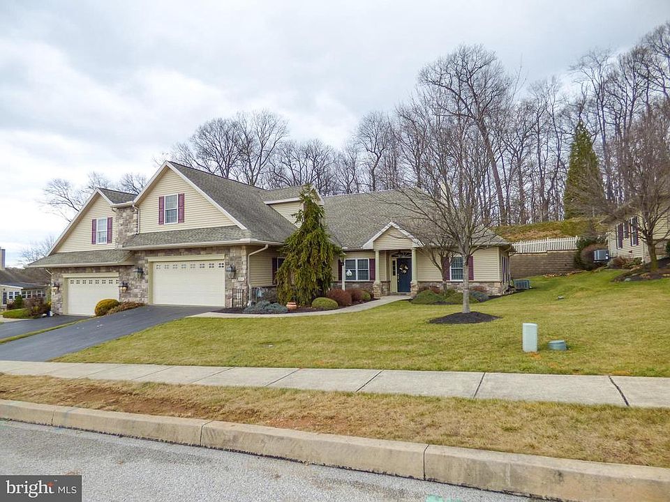 1st image of 805 Meadow Ct
