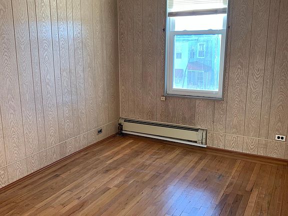 2nd image of 279 Revere Ave #2
