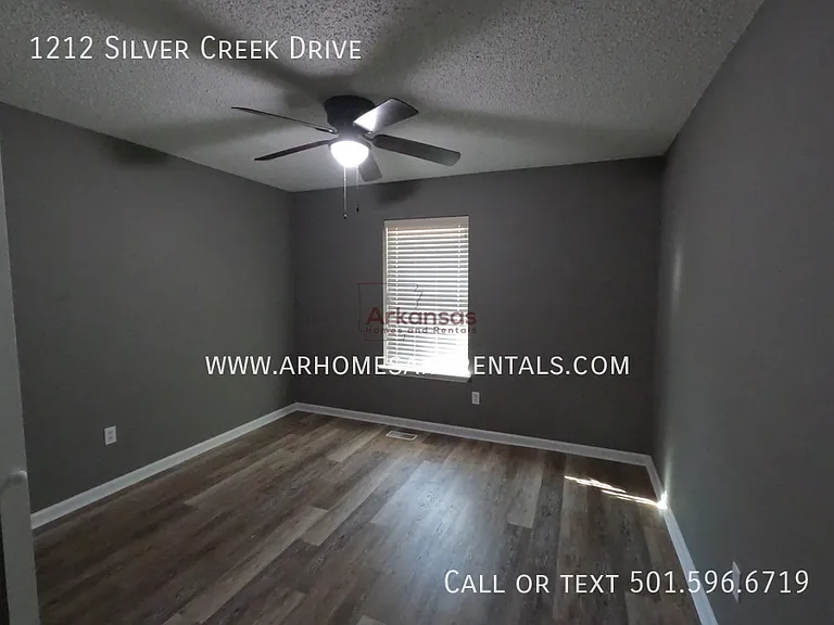 1212 Silver Creek Dr — Photo 34