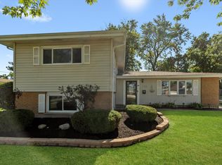 325 Indiana St, Park Forest, IL 60466