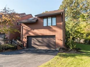 10 Mullarkey Dr, West Orange, NJ 07052