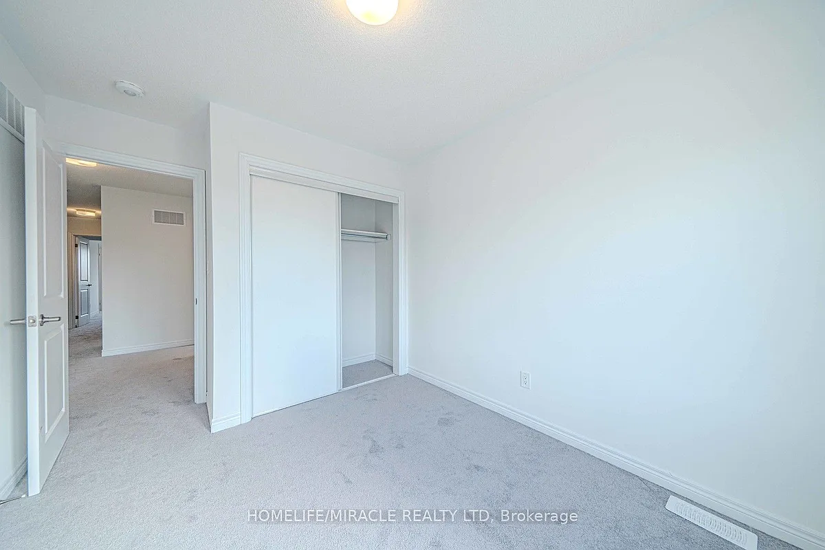 Building Photo - 1054 Lockie Dr