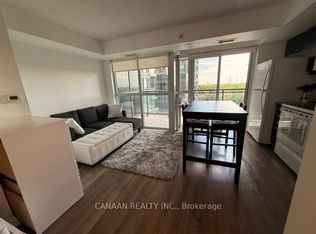 30 Meadowglen Pl #602, Toronto, ON M1G 2V5