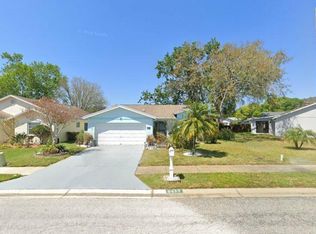 8433 Sun Dr, Port Richey, FL 34668