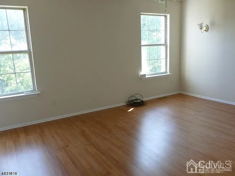 408 Hawkshead Way — Photo 13