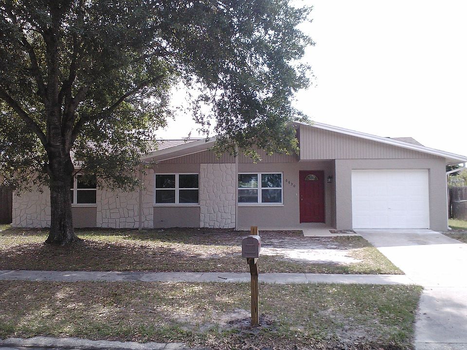 NO HOA fees!  No Extra CDD Taxes!